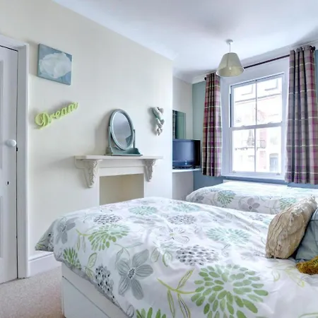 Сasa de vacaciones 4 Bed In Oc-w125 Whitby