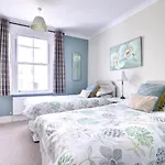 Hébergement de vacances 4 Bed In Oc-w125 *
