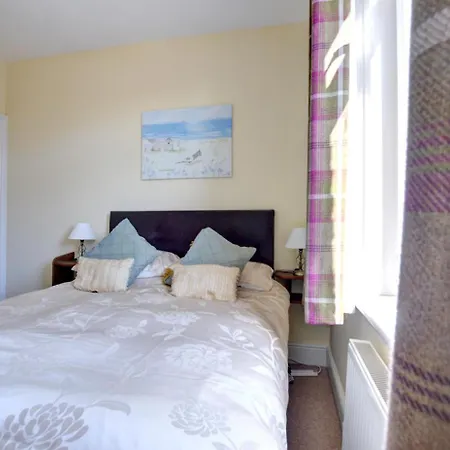 4 Bed In Oc-w125 Casa vacanze Whitby