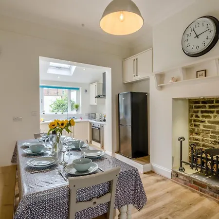 4 Bed In Oc-w125 Prázdninový dům