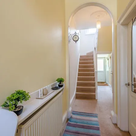 بيت للعطل 4 Bed In Oc-w125