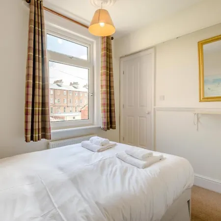 4 Bed In Oc-w125 بيت للعطل *